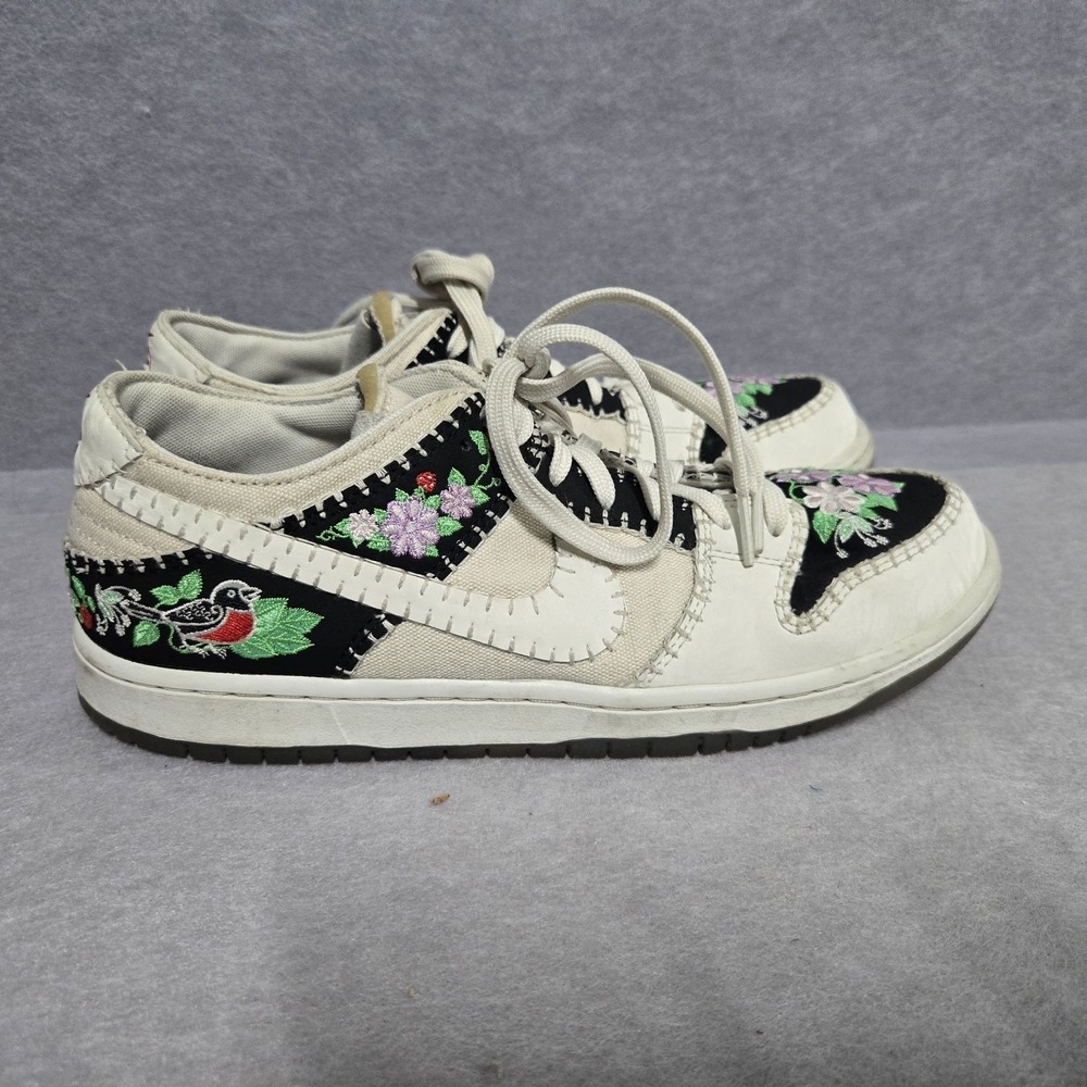 N7 Dunks Black Sail Men's Size 8.5 Embroirdered